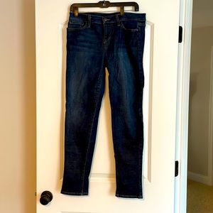Joe’s Jeans Dark Wash Petite Skinny Jeans. Size 29